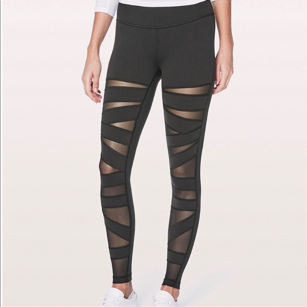 LULULEMON. Tech Mesh. Full Length Leggings. Size 6
